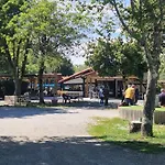 Mobilhome Entre Lac&océan Et Proche De La Vélodyssée *