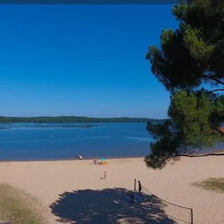 Campingplads Mobilhome Entre Lac&ocean Et Proche De La Velodyssee *