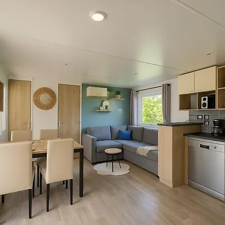 Camping Mobilhome Entre Lac&océan Et Proche De La Vélodyssée *